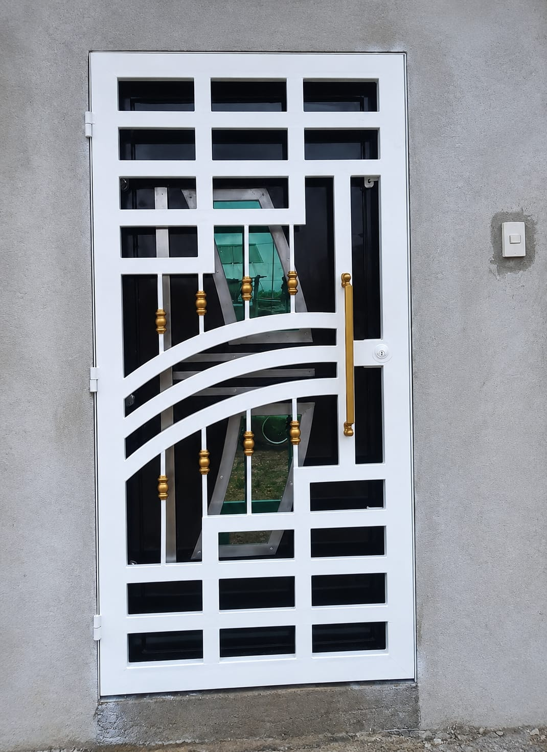 Puerta fabricada por Herrería Balam